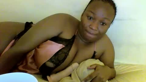 Prettie diva online show from February 1, 10:18 pm