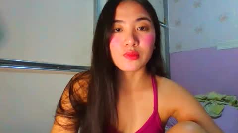 pretty_am online show from April 28, 4:55 pm