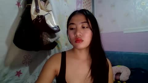 Snapshot of pretty_am chatting on September 30, 1:43 pm pretty_am online show from September 30, 1:43 pm
