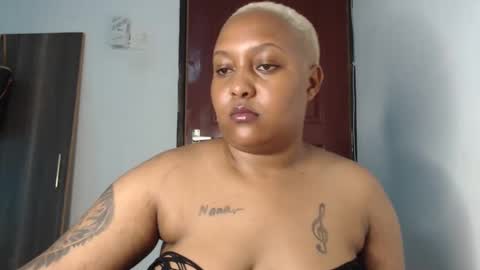 Snapshot of pretty_annah chatting on December 18, 11:34 am Annah online show from December 18, 11:34 am