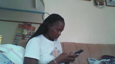 Snapshot of pretty_beib chatting on September 26, 8:55 am Karol online show from September 26, 8:55 am