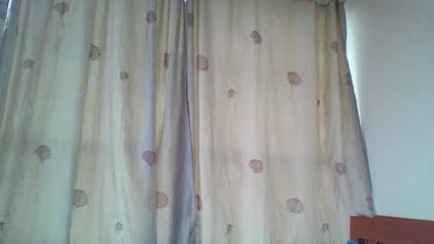 Snapshot of pretty_beib chatting on September 22, 9:35 am Karol online show from September 22, 9:35 am