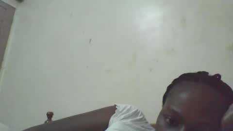 Snapshot of pretty_beib chatting on September 25, 3:35 am Karol online show from September 25, 3:35 am