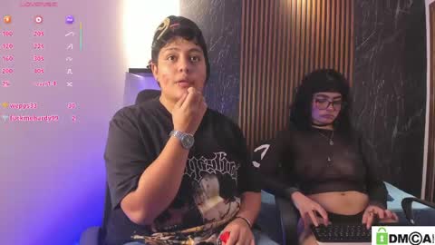 pretty_honey22 online show from May 22, 8:59 pm