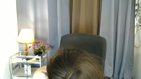 Snapshot of pretty_kimxxx chatting on February 17, 4:53 am Kim online show from February 17, 4:53 am