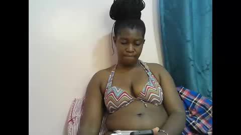 Snapshot of pretty_kylah chatting on September 30, 11:21 am pretty_kylah online show from September 30, 11:21 am