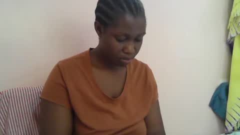 Snapshot of pretty_kylah chatting on October 6, 8:32 am pretty_kylah online show from October 6, 8:32 am