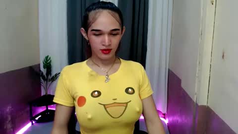 pretty_lady_kitty online show from April 12, 12:47 am