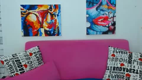 pretty_malika online show from October 15, 2:59 am