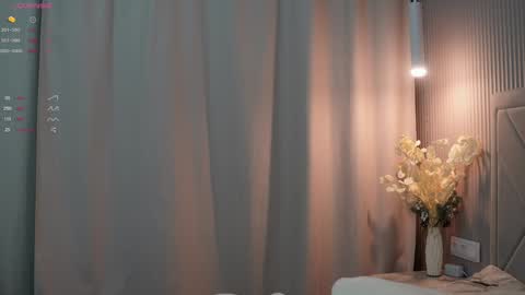 Snapshot of pretty_princess_elina chatting on February 6, 9:17 pm Elina online show from February 6, 9:17 pm