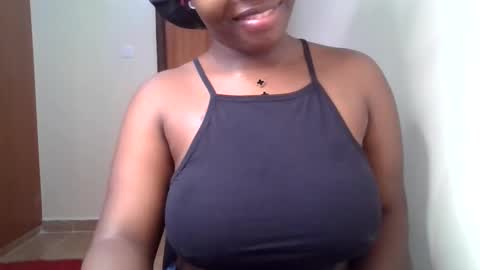 pretty_shila online show from May 26, 12:00 pm