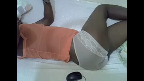 prettyalma online show from March 6, 6:48 pm