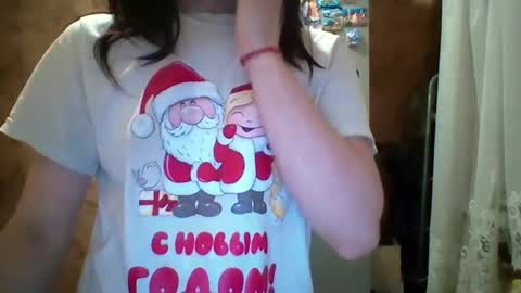 Bella online show from April 7, 8:11 pm