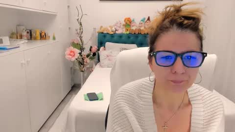 wilma online show from February 24, 6:49 am