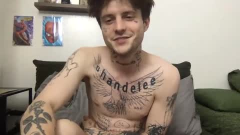 Snapshot of prettyboyszn chatting on September 24, 6:31 am pretty boy online show from September 24, 6:31 am