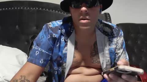 DADDYDICRICO6969 online show from September 14, 9:38 pm