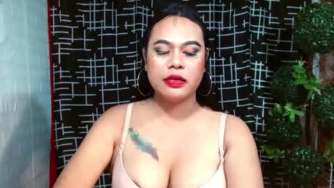Snapshot of prettydiannara chatting on October 15, 6:05 am prettydiannara online show from October 15, 6:05 am