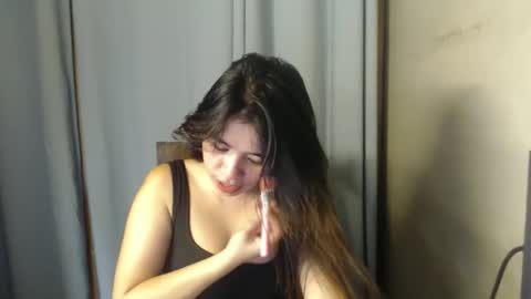 Snapshot of prettylicious_girl chatting on October 21, 2:05 am precious online show from October 21, 2:05 am