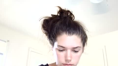 prettypot7 online show from July 30, 1:50 am