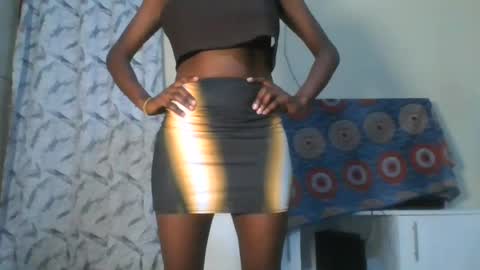 prettypussy_24 online show from June 20, 9:32 pm