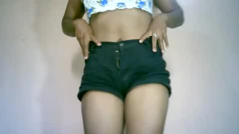 prettysexy3601 online show from March 25, 7:04 am