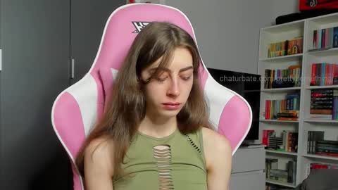 Sophie  next stream will be at Monday  i will wait you guys  online show from November 20, 7:40 am