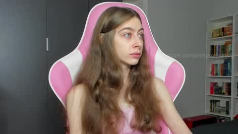 Sophie  next stream will be at Monday  i will wait you guys  online show from October 13, 6:37 am