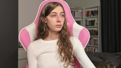 Sophie  next stream will be at Monday  i will wait you guys  online show from May 30, 2:59 pm