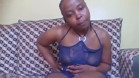 Snapshot of prettywin_1 chatting on January 19, 10:17 am amelia online show from January 19, 10:17 am