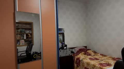 Amelia online show from November 30, 5:31 pm