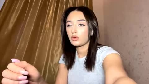 Sofi online show from December 5, 12:47 pm