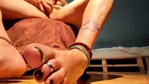 prikryljan02 online show from September 16, 10:39 am