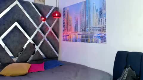 Snapshot of prince_arthur77 chatting on September 14, 12:50 pm prince_arthur77 online show from September 14, 12:50 pm
