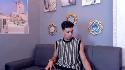 Snapshot of prince_arthur77 chatting on September 24, 1:29 pm prince_arthur77 online show from September 24, 1:29 pm