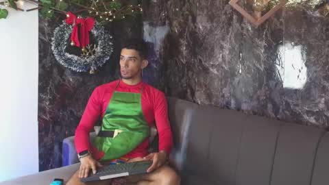 prince_arthur77 online show from November 22, 4:27 pm