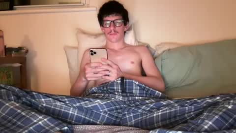 Peaches online show from February 14, 3:00 am