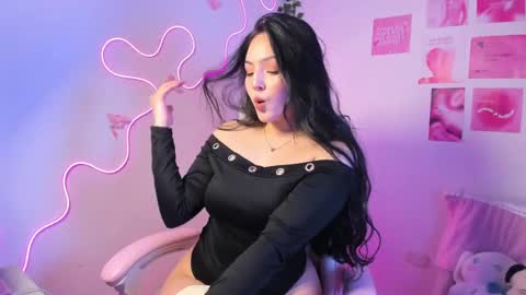    online show from April 30, 9:58 am