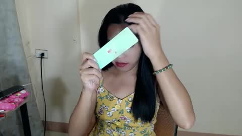 Snapshot of princess_yurie chatting on October 10, 1:00 am Yurie online show from October 10, 1:00 am