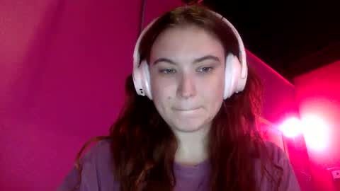 Annie Violet online show from September 22, 9:41 pm