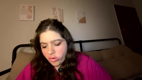 Snapshot of princesslaylaa chatting on October 9, 4:51 am princessviccxo online show from October 9, 4:51 am