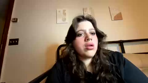 Snapshot of princesslaylaa chatting on October 16, 5:29 am princessviccxo online show from October 16, 5:29 am