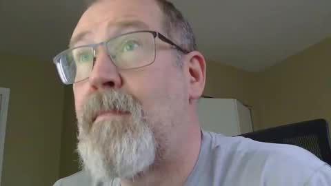 professor21255 online show from April 28, 11:47 am