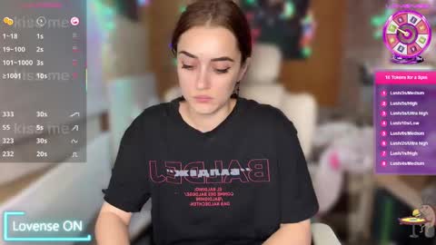 Queen of Pain online show from March 4, 1:23 am