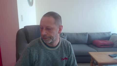 topher online show from April 19, 10:16 am