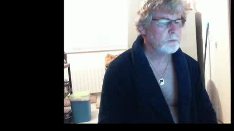 ptitrouquin online show from October 15, 5:47 pm