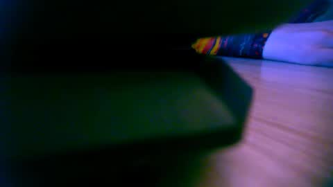 Snapshot of pufpufog chatting on February 13, 6:37 pm EsteticHouse online show from February 13, 6:37 pm