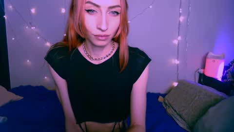 Snapshot of pufpufog chatting on January 20, 1:00 pm EsteticHouse online show from January 20, 1:00 pm