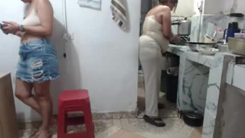 pummpummm online show from December 3, 10:43 pm