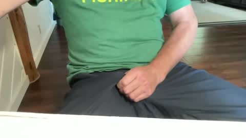 pumpui4u online show from November 3, 8:32 pm