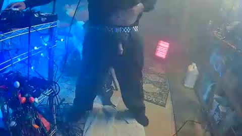 punkrunr083 online show from February 20, 7:55 am